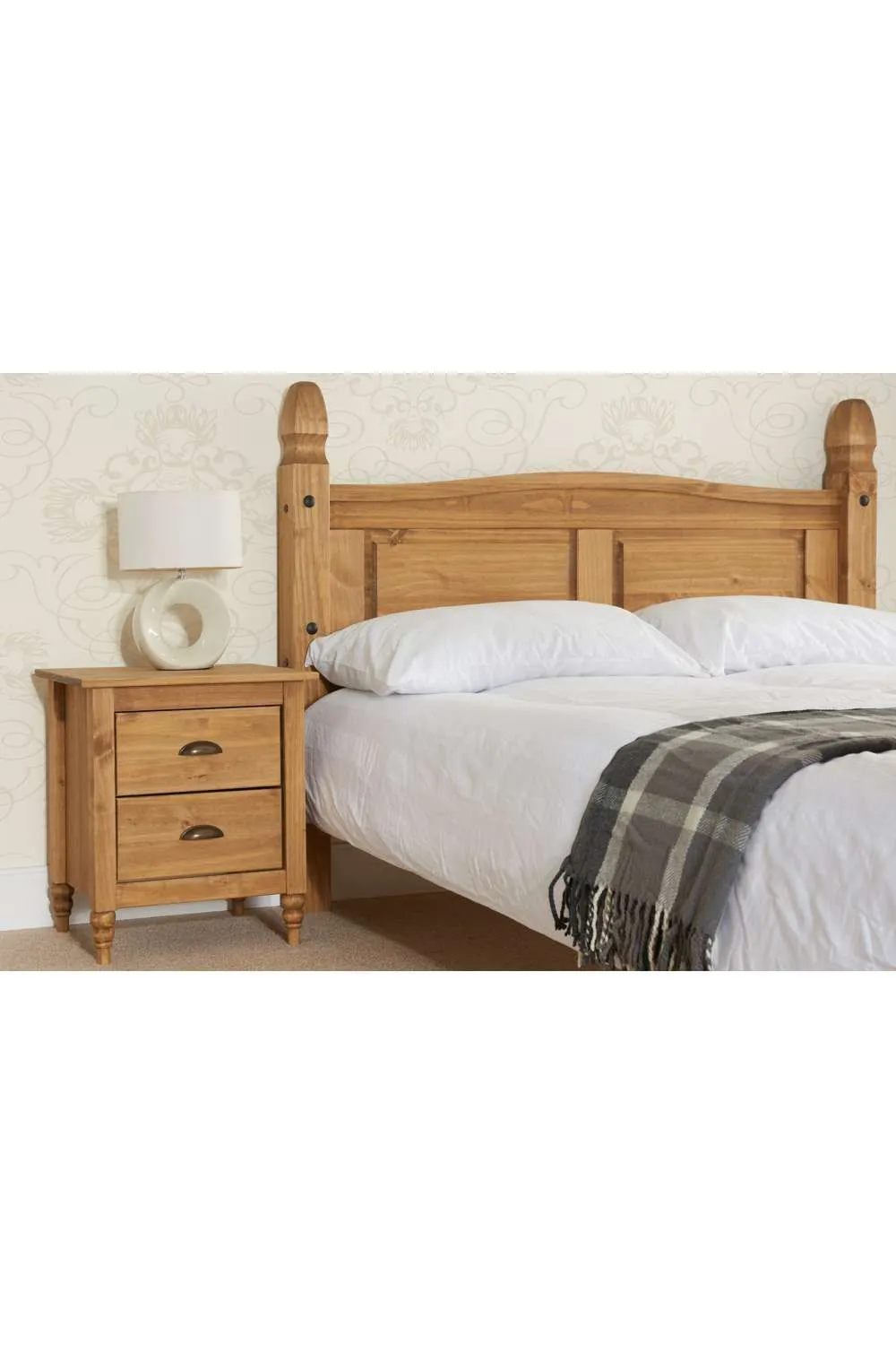 Birlea Mexican Corona Low End Bed in Beige 2