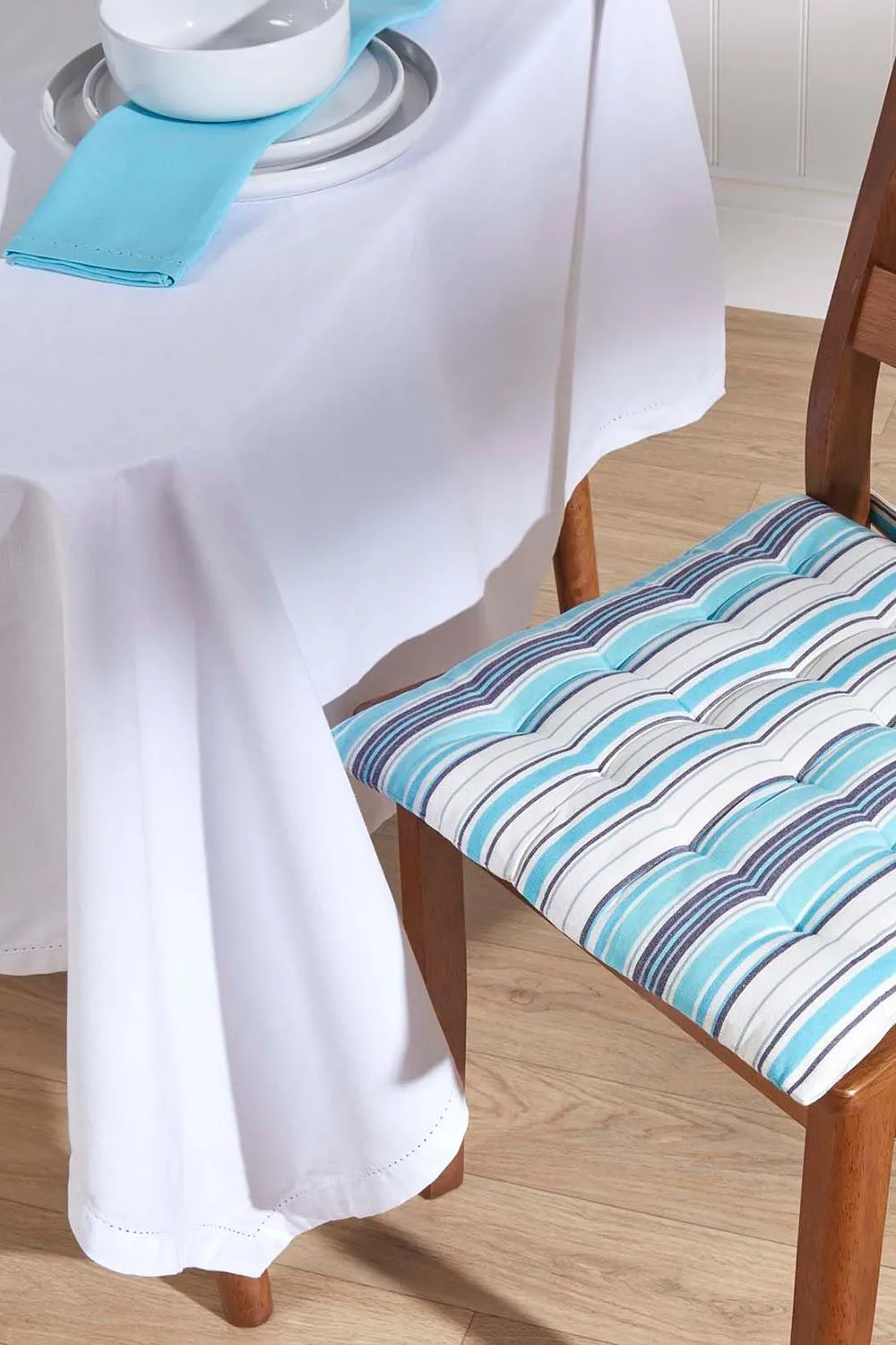 Homescapes Seat Pad Luxury Cotton Blue Striped Indoor Outdoor Garden Cushion, 40cm 2