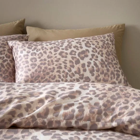 Animal Print Sateen Duvet Cover & Pillowcase Set 4