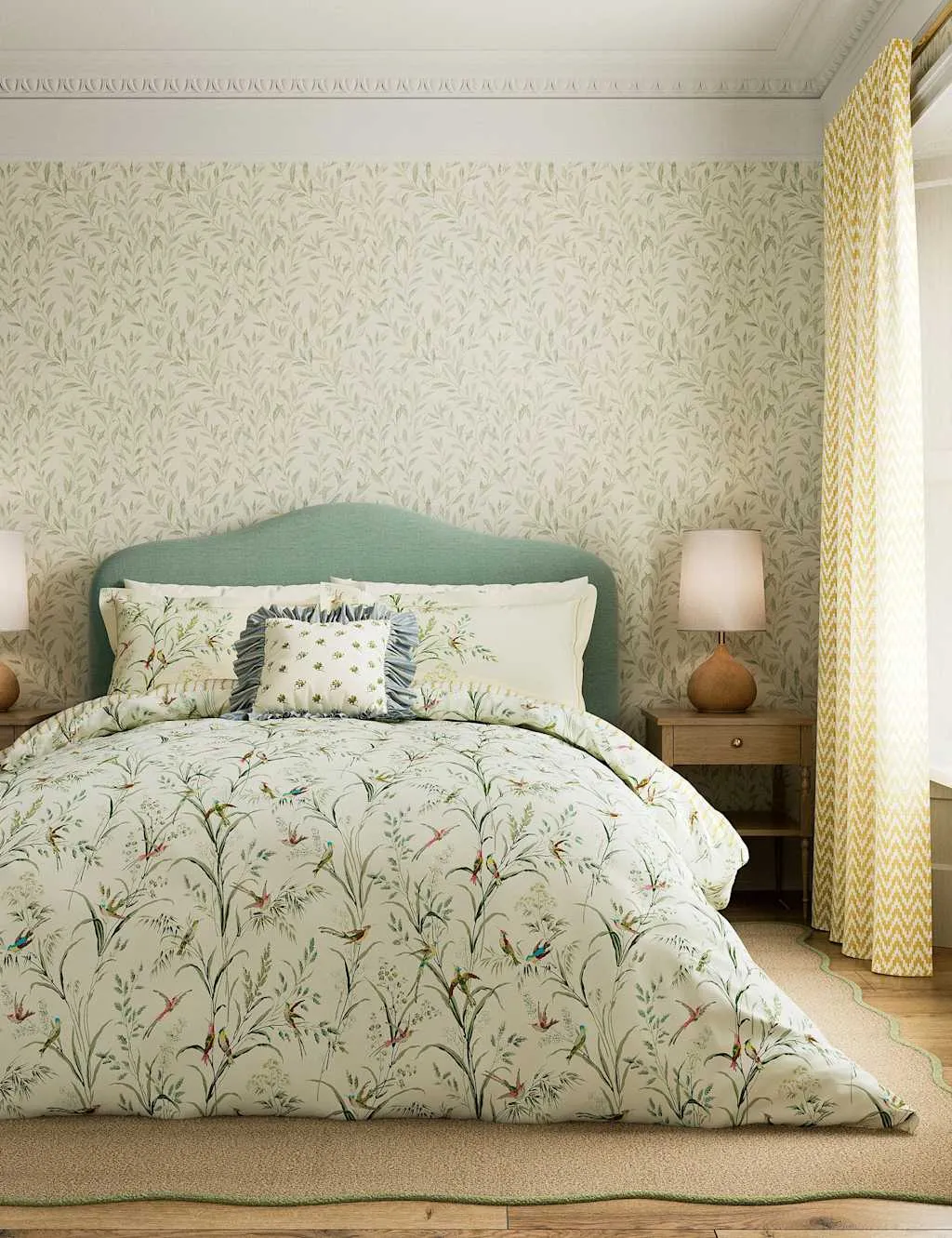 Sanderson Tuileries Frilly Bedding Set Multi