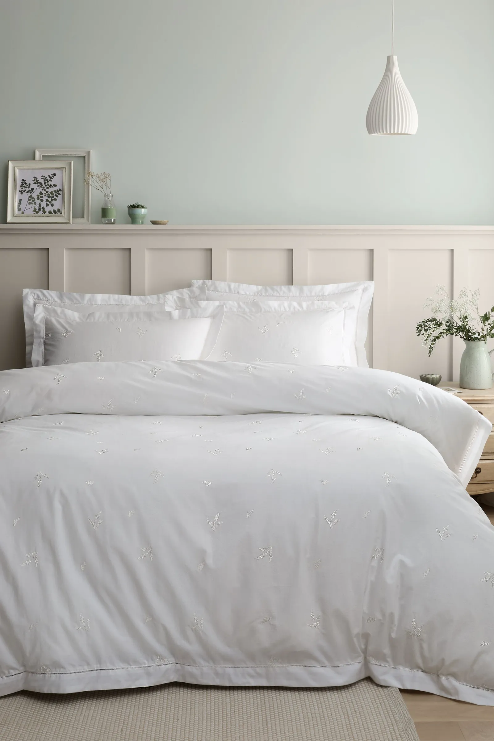 Bianca Lottie Floral Embroidery 180 Thread Count Cotton Duvet Cover Set in White