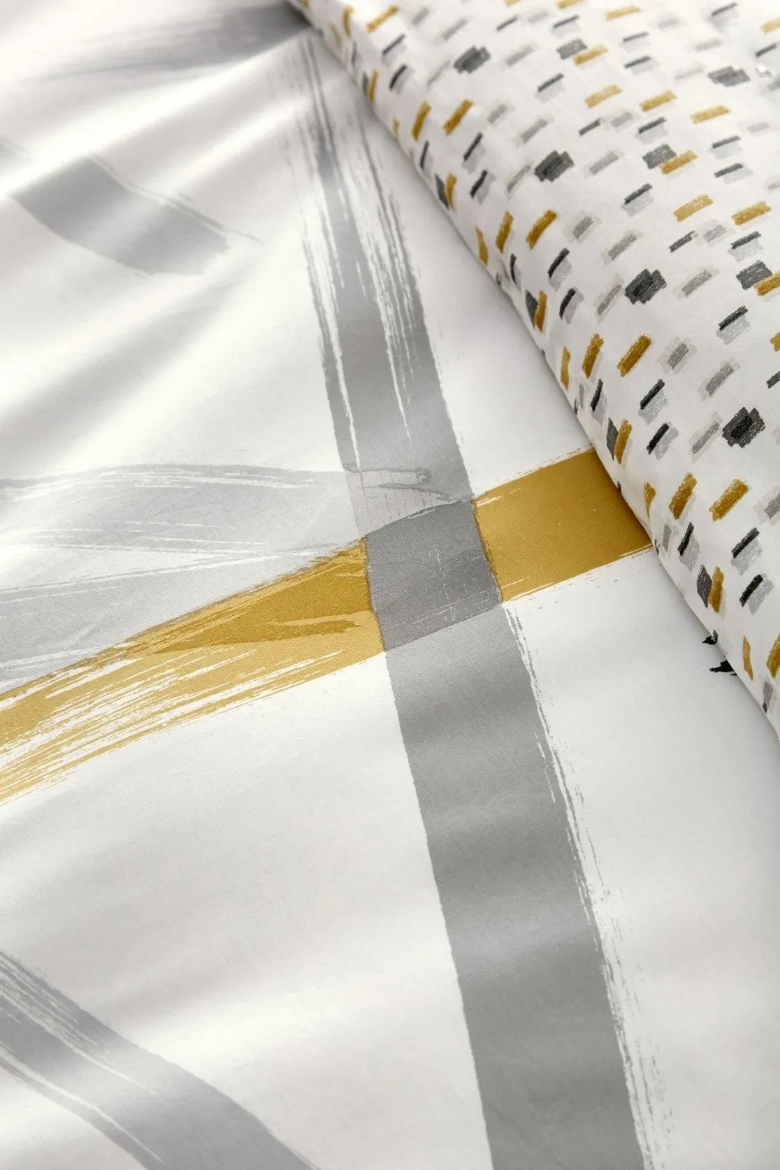 Appletree 'Leda' 100% Natural Cotton Print Duvet Cover Set in Grey 3