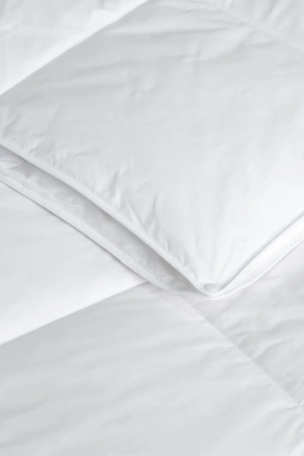 Martex Duck Feather & Down 3-in-1 Duvet - All Seasons (4.5 + 9 Tog) in White 5