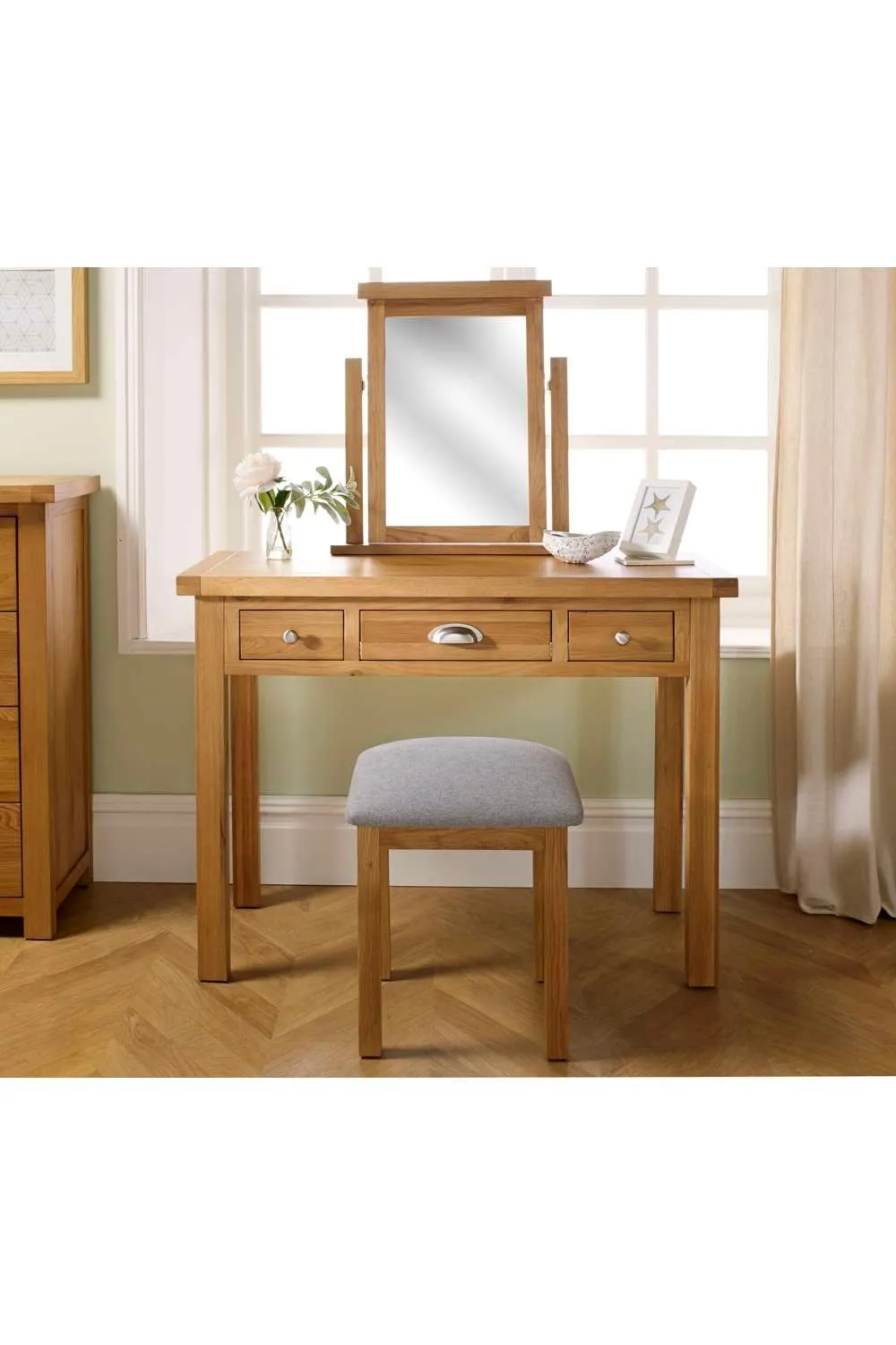Birlea Woburn 3 Drawer Dressing Table Oak in Light Oak 2