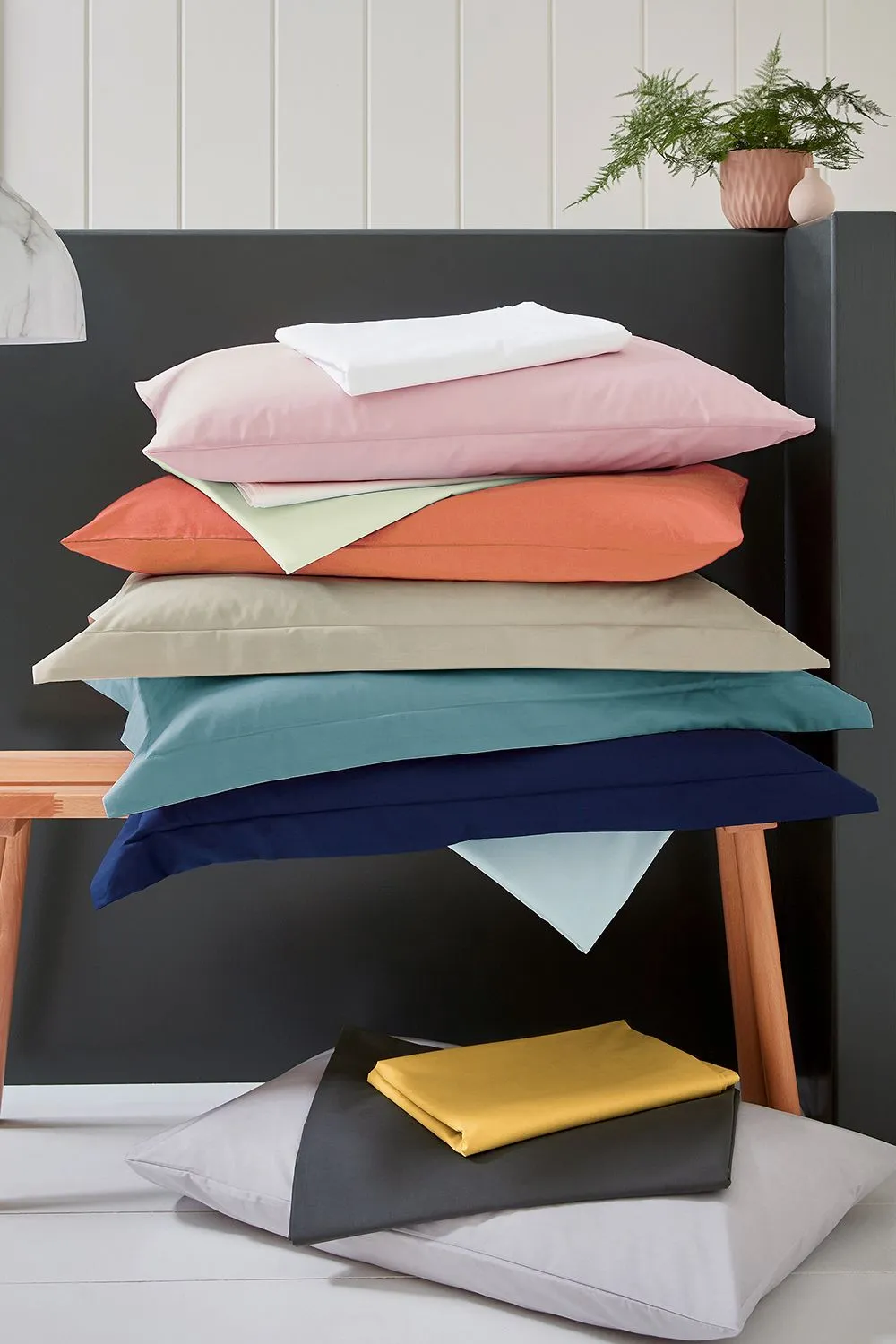 Helena Springfield 'Plain Dye' Polycotton Fitted Sheet in Dark Navy 2