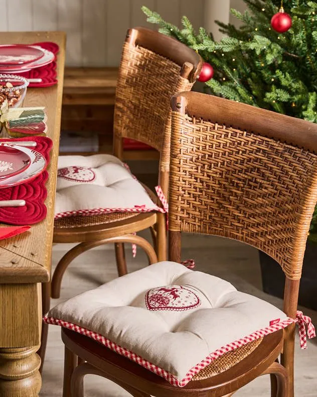 Dibor Set of 4 Traditional Gingham Stag Indoor Dining Chair Seat Pads L40cm x W40cm in White 3