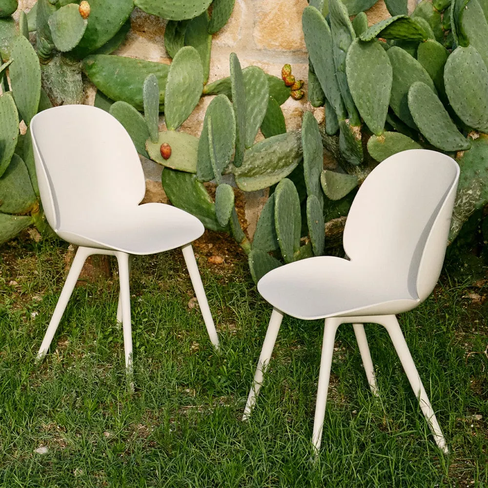 Gubi Beetle Outdoor Dining Chair in Alabaster White 4
