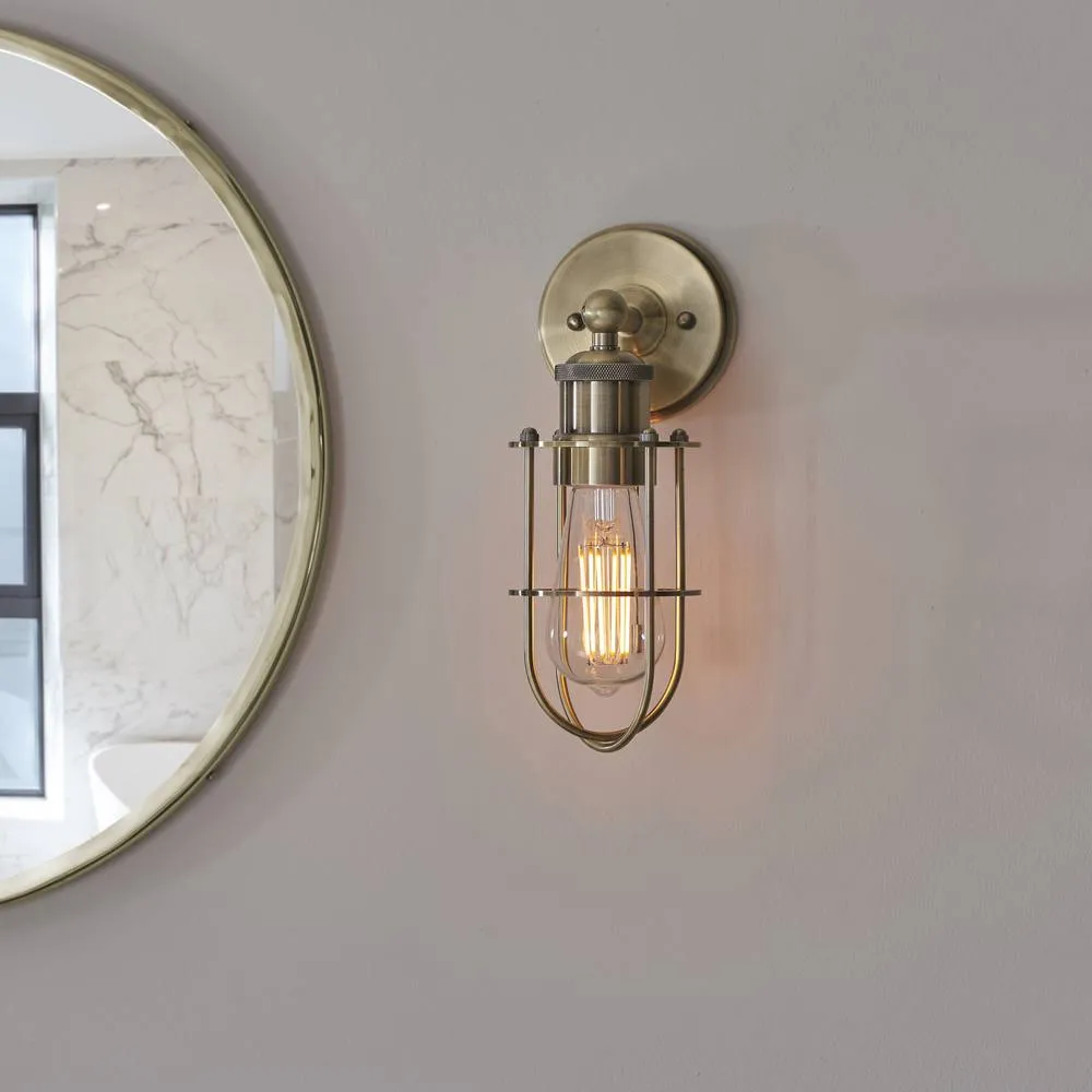 Netlighting Crew Bathroom Wall Lamp Antique Brass in Gold 4