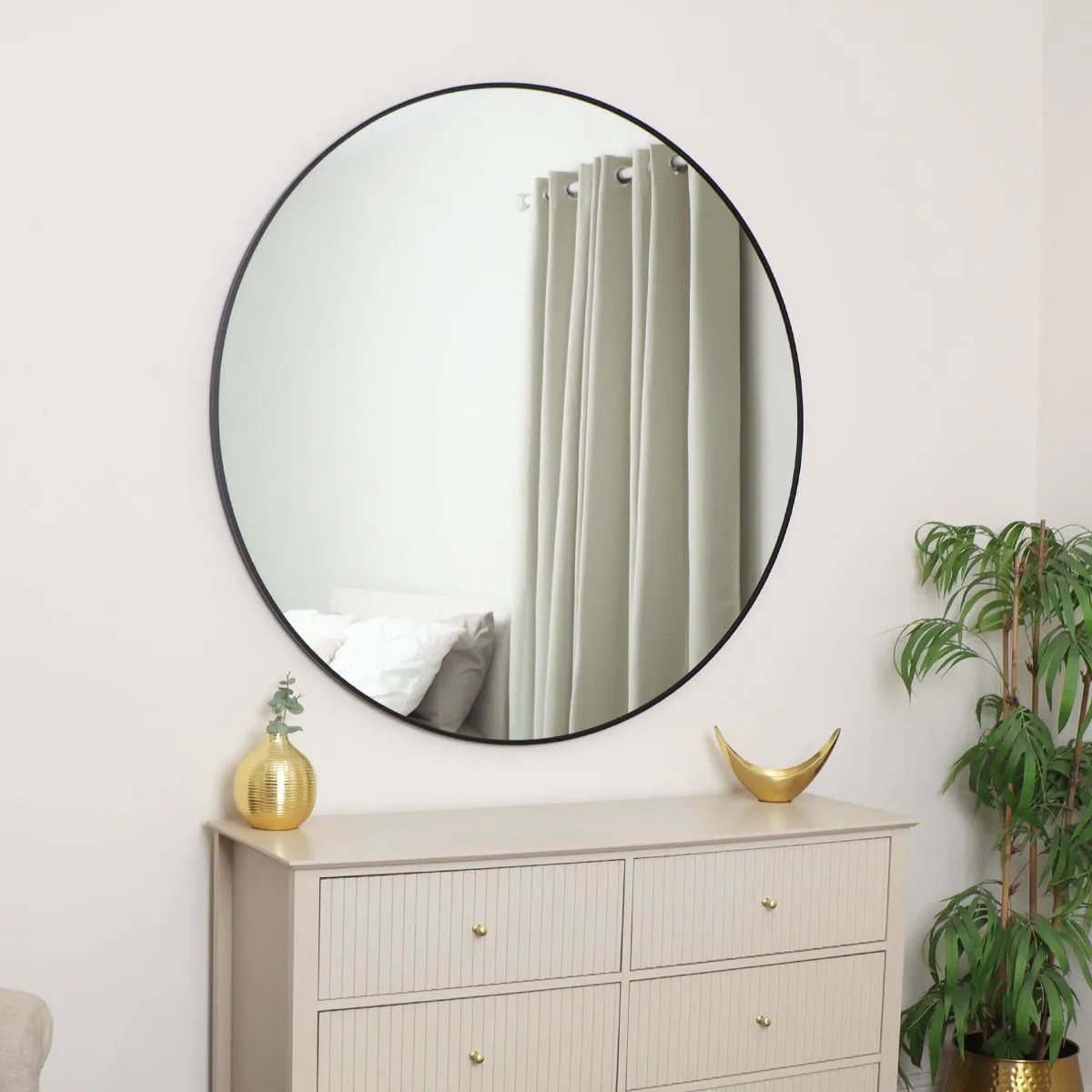 Melody Maison Extra Large Round Black Wall Mirror 120cm X 120cm (1.2M X 1.2M)