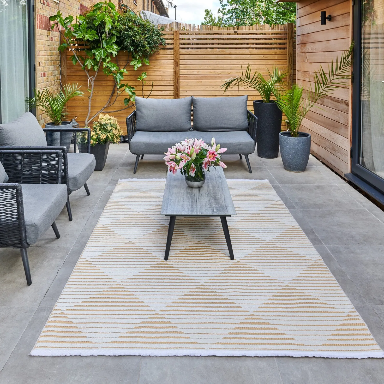 Jazz Geometric Indoor Outdoor Rug 1