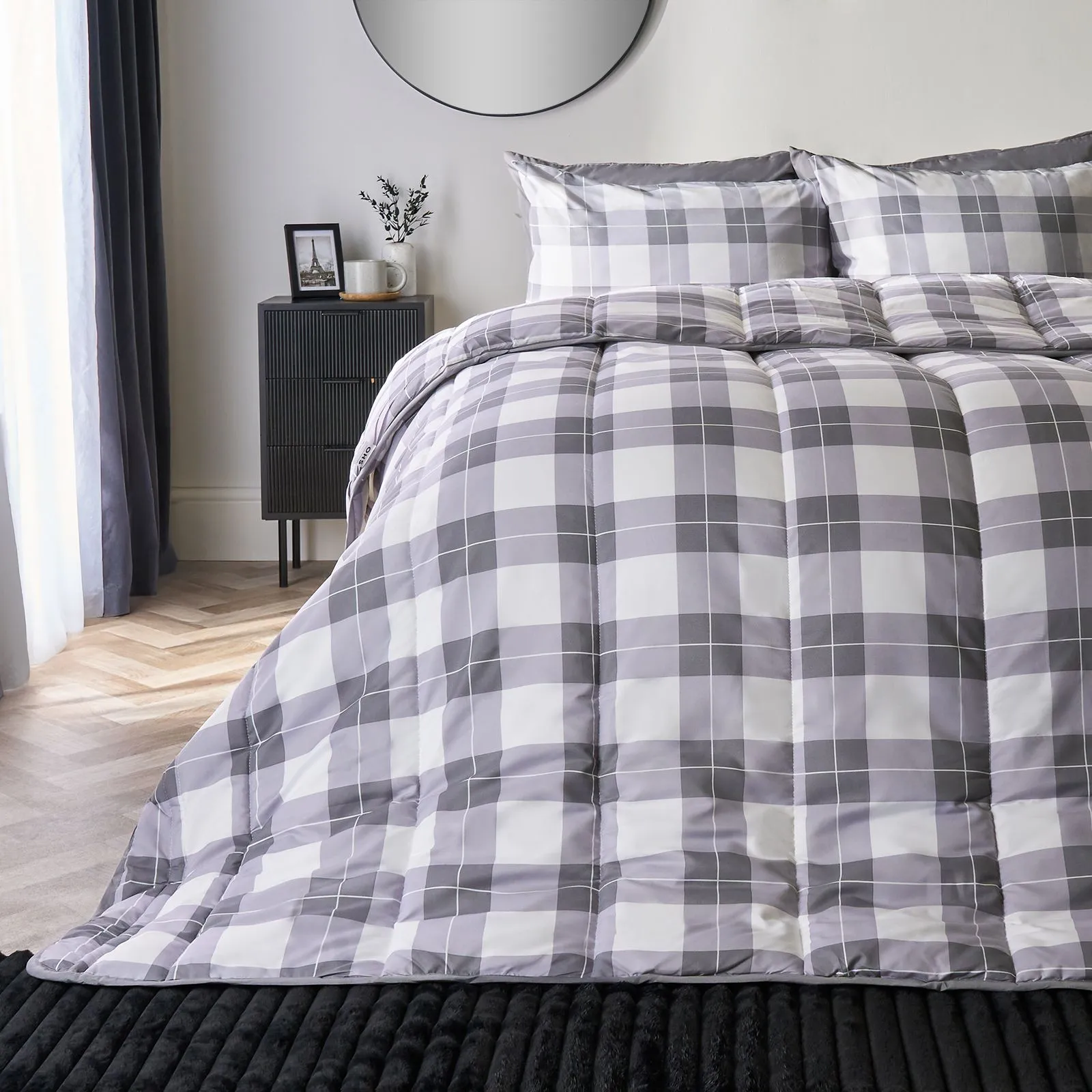 OHS Gingham Check Coverless Duvet 10.5 TOG Bedding Pillowcases Set in Light Grey