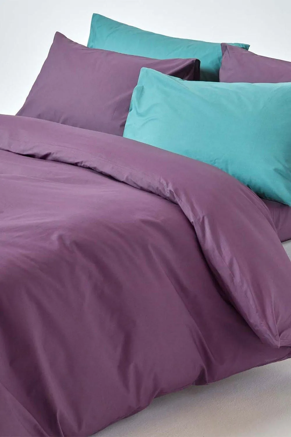 Homescapes Egyptian Cotton Duvet Cover with Pillowcase, 200 TC in Grape 5