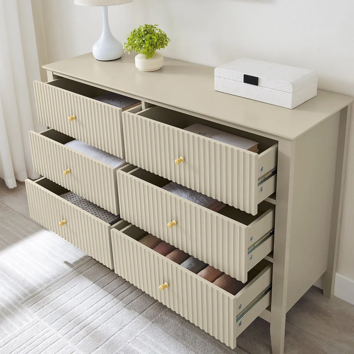 Melody Maison Large Chest Of Drawers & Pair Of Bedside Tables - Hales Taupe Range in Beige 4