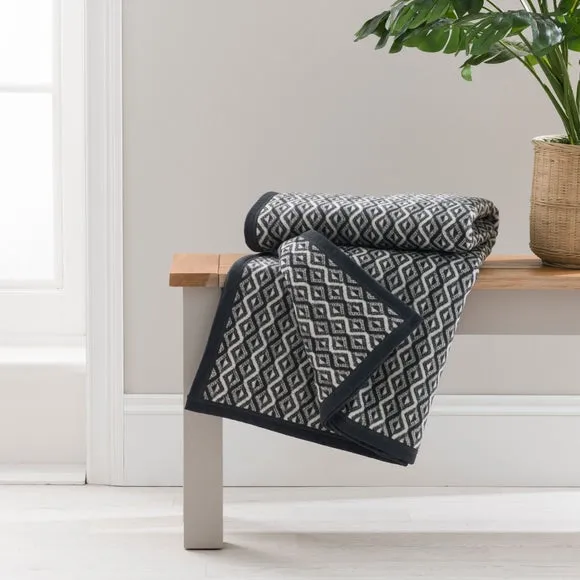 Supersoft Diamonds Cotton Blanket 2