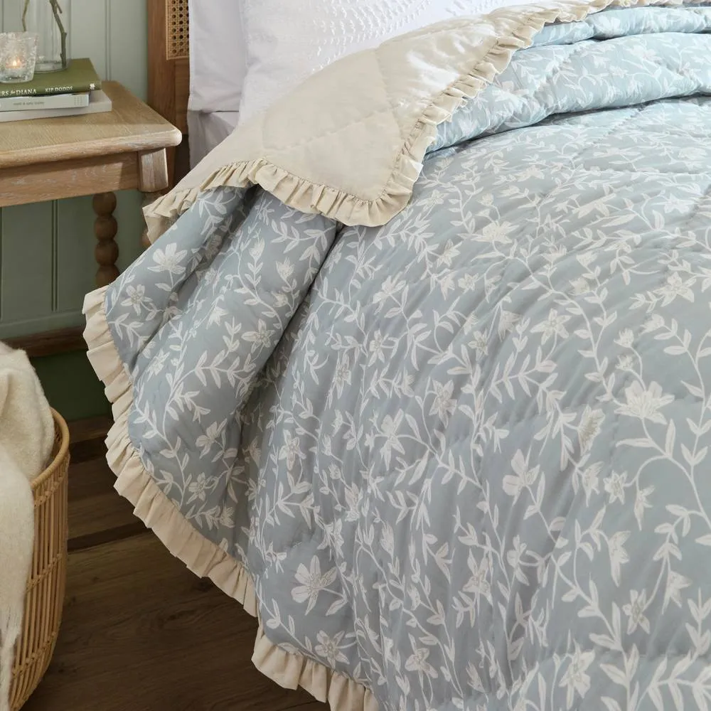 Wylder Amelia 100% Cotton Floral Quilted Bedspread in Pale Blue 2