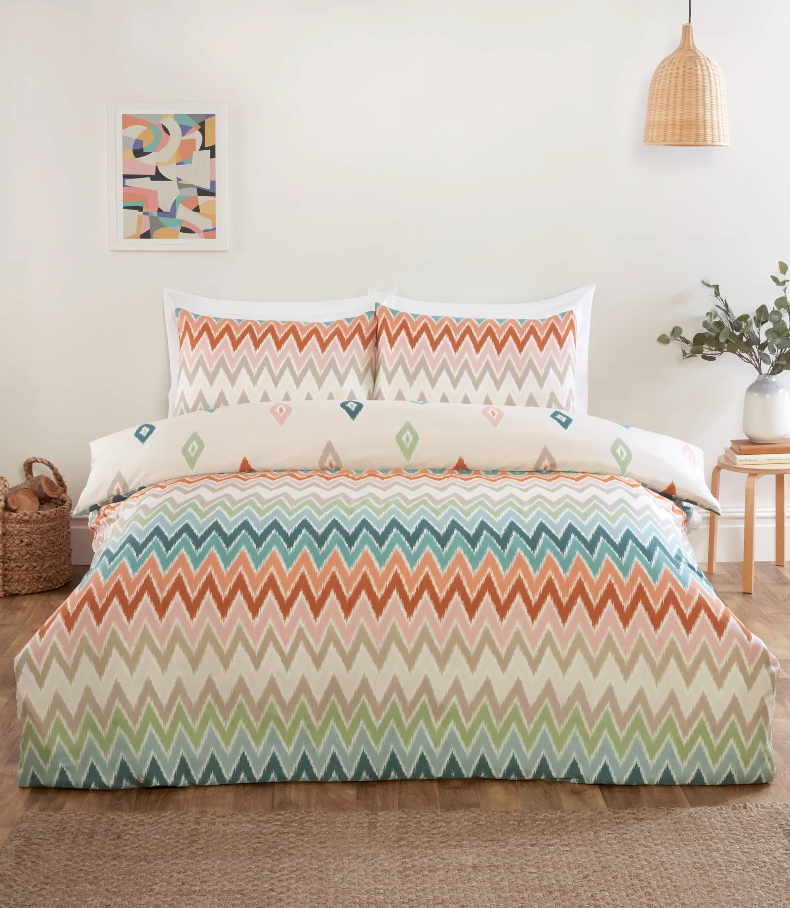 Rapport Home Bali Microfibre Chevron Complete Duvet Cover Set With Pillowcase 3