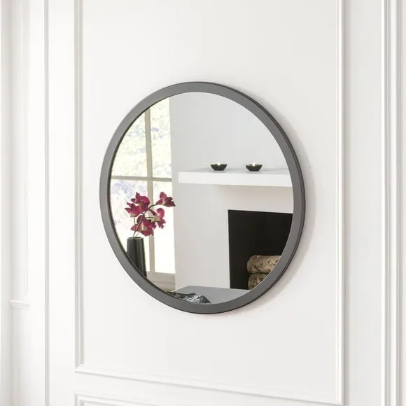 Yearn Classic Round Wall Mirror 1