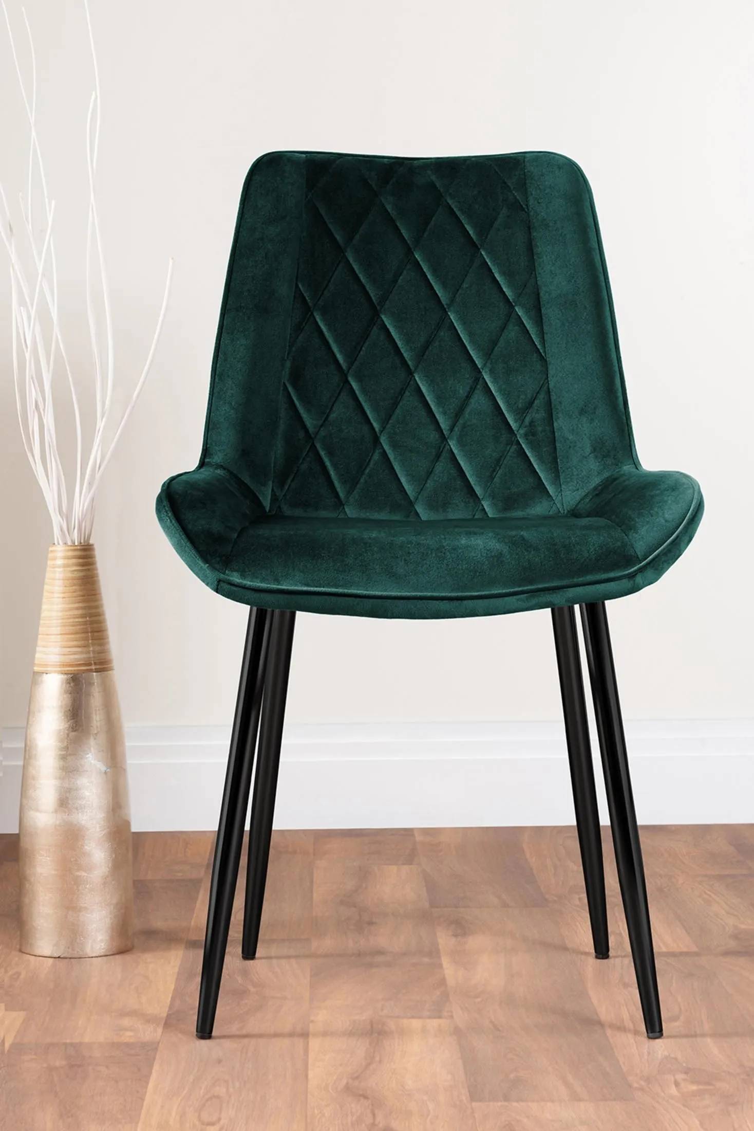 FurnitureboxUK Giovani 6-Seater Grey Glass Dining Table & 6 Pesaro Soft Velvet Dining Chairs in Green 6