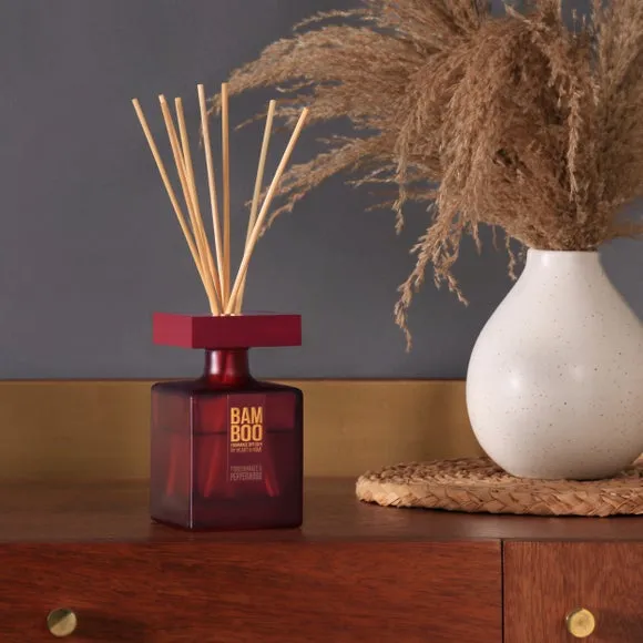 Heart and Home Bamboo Pomegranate & Pepperwood Diffuser 1