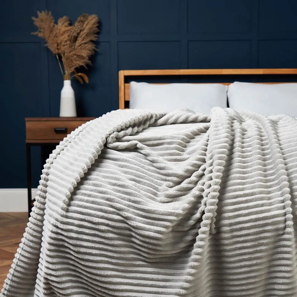 Luxury Ribbon Velvet Throw, Silver 1