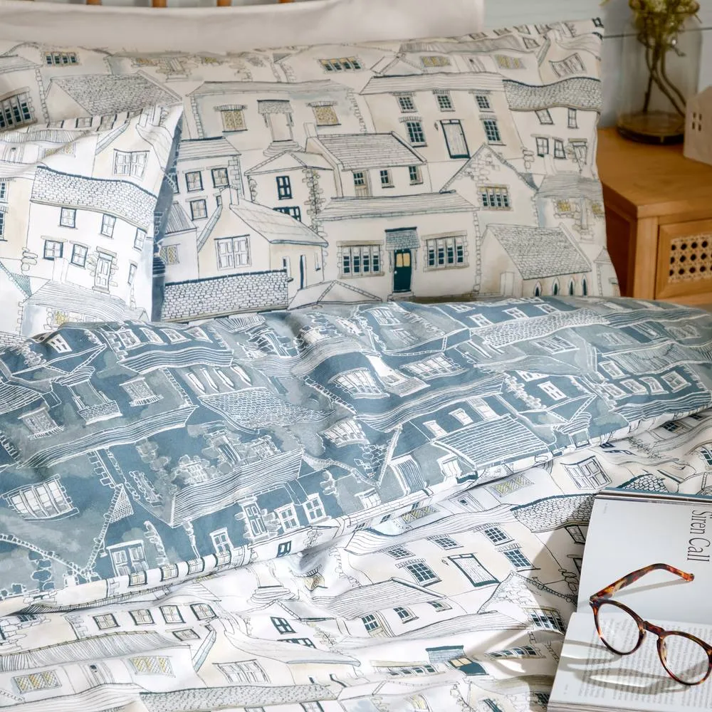 Wylder Abersoch Town Reversible 100% Cotton Duvet Cover Set in Blue 2