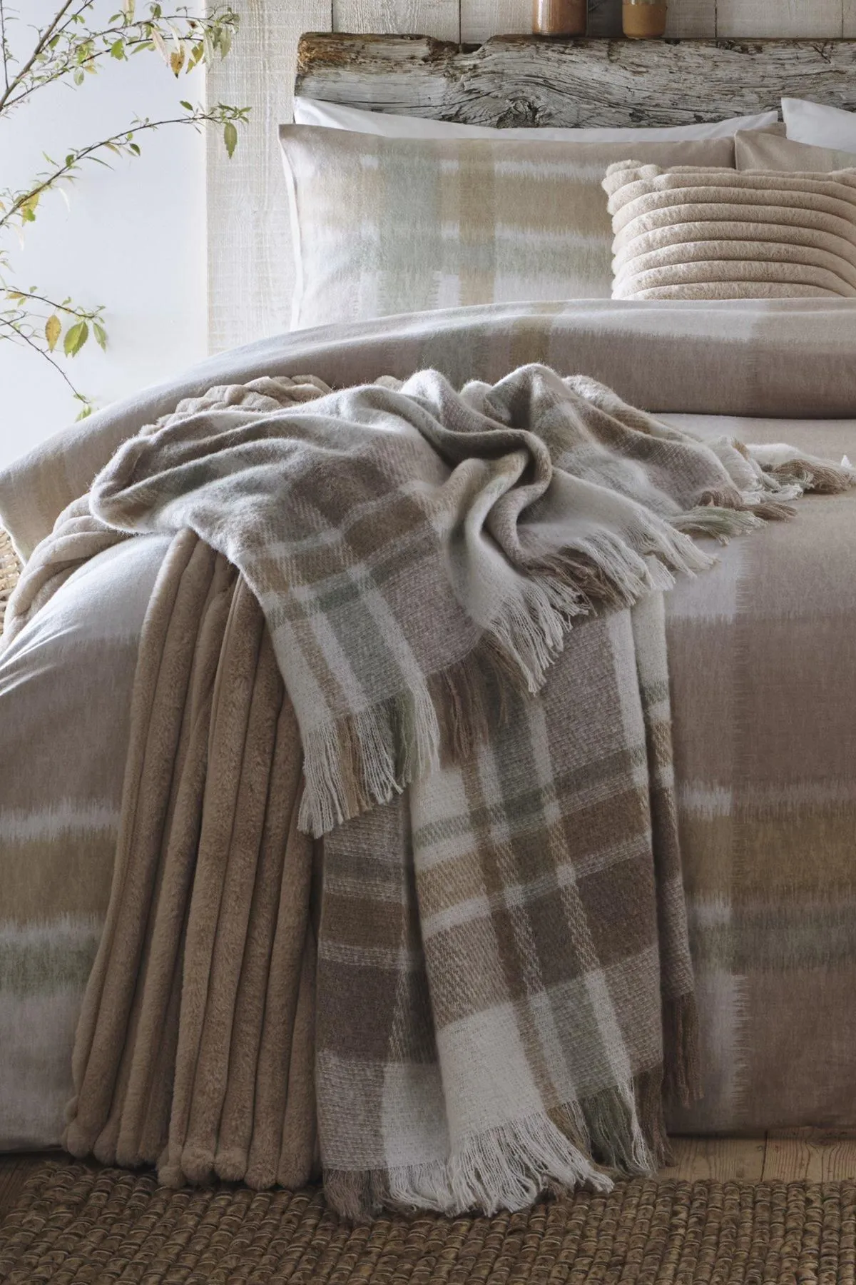 Appletree 'Verbier' Faux Mohair Bedspread in Natural 1