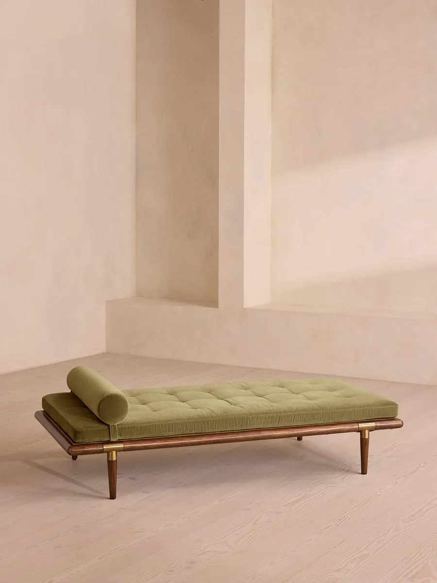 Theodore Daybed, Lichen Velvet