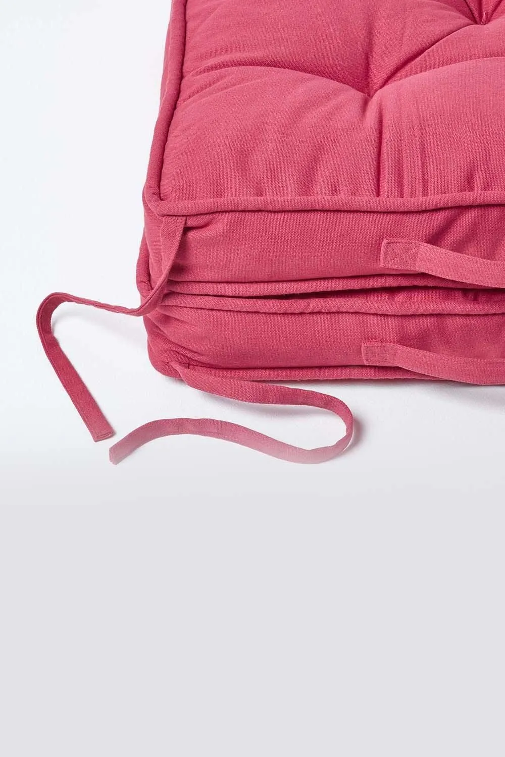 Homescapes Cotton Travel Support Booster Cushion in Red 4