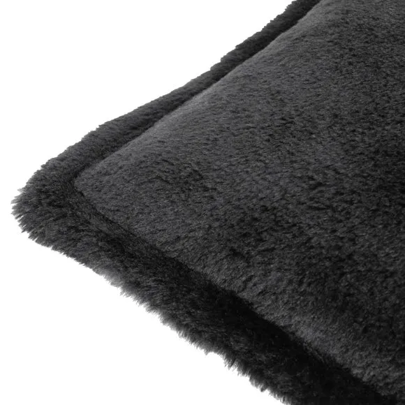 Furn. Kallu Cushion Case 6