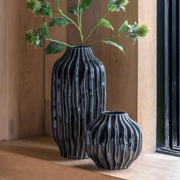 Organic Ribbed Ceramic Vase 3