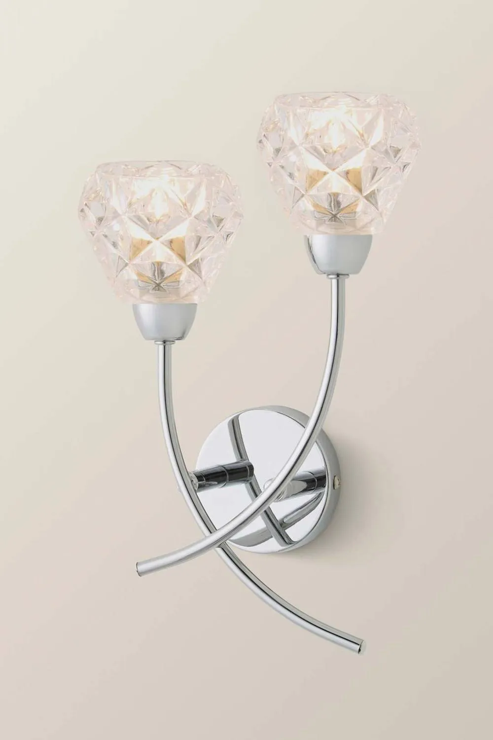ValueLights Astley Pair of Chrome 2 Way Crystal Shade Wall Lights & Bulbs in Metallic Silver 4