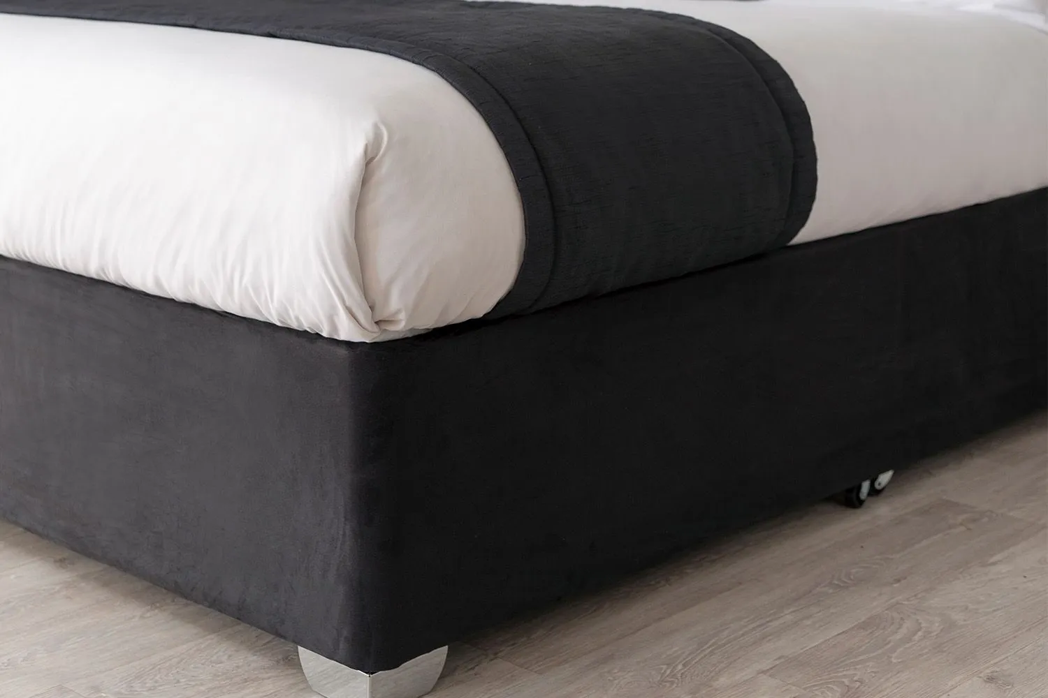 Belledorm Faux Suede Deep Base Wrap in Black 2