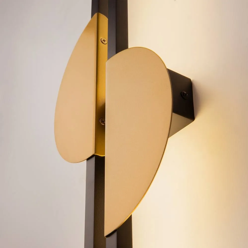 Netlighting Skyline I Modern Wall Lamp Black 4000K 700lm Brass Shade 3