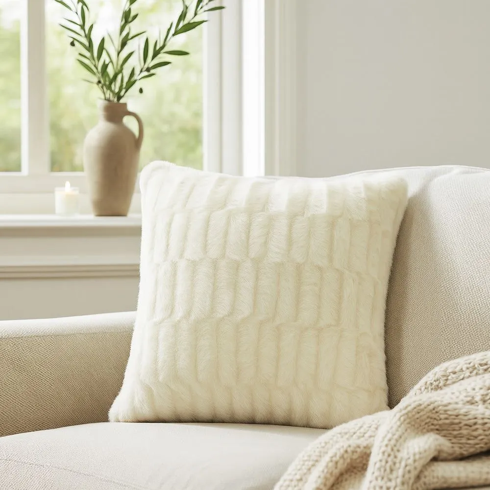 Voltico Arctic Plush Filled Cushion 45 × 45 cm - Cream / Chocolate
