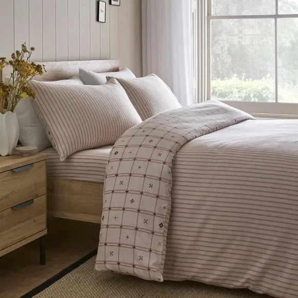 Dreams & Drapes Cottage Check 100% Cotton Duvet Cover & Pillowcase Set 2
