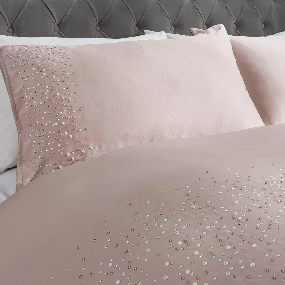 Smart Living Luxury Hotel Quality Diamonte Embellished Duvet Cover with Pillowcases in Pink 3