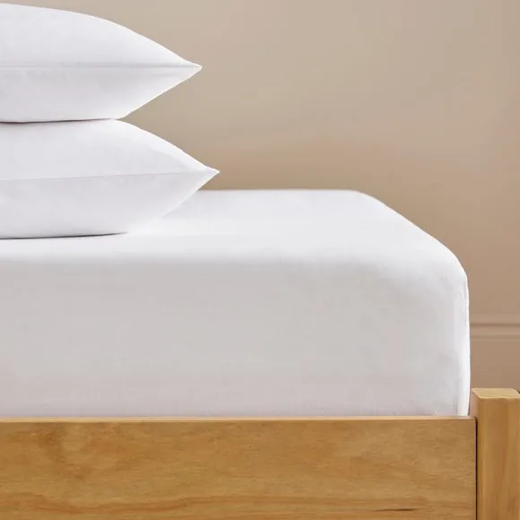 Soft and Easycare 28cm Fitted Sheet 3