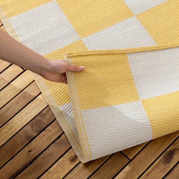 Furn. Checkerboard Indoor Outdoor Rug 5