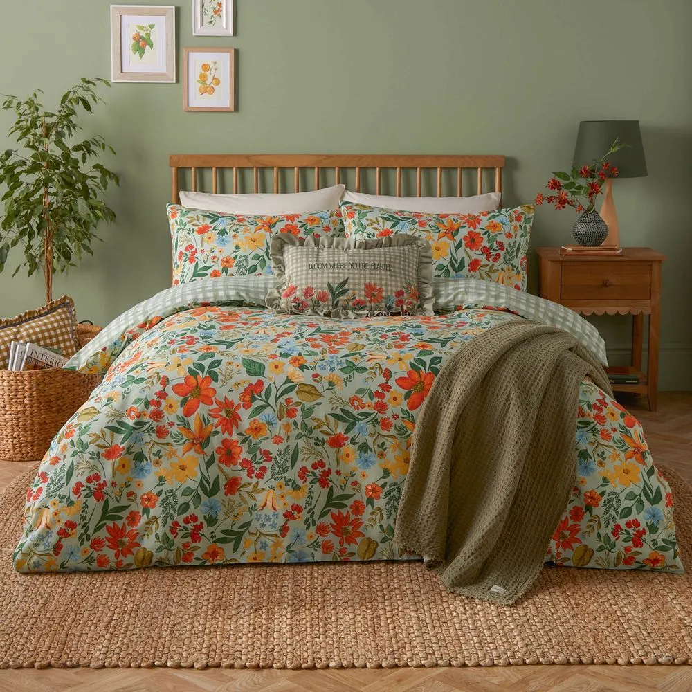 Furn Meadow Haze Printed Duvet Cover Set in Green