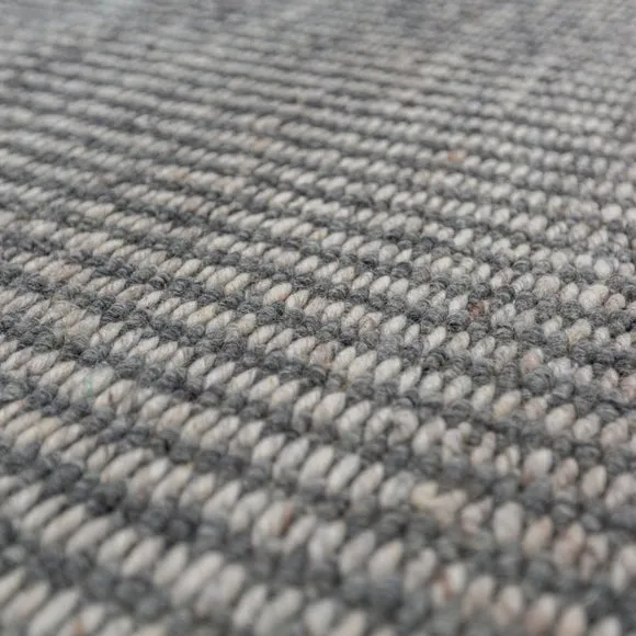 Flecked Braided Wool Rug 2