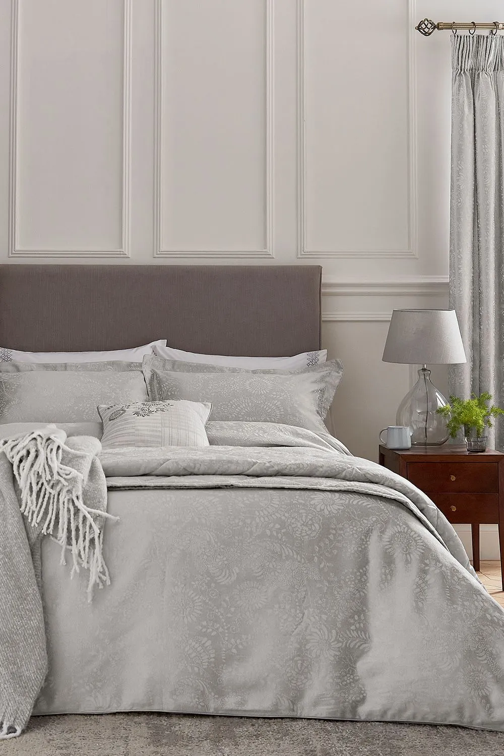 1951 'Kina' Cotton Cushion in Silver 4