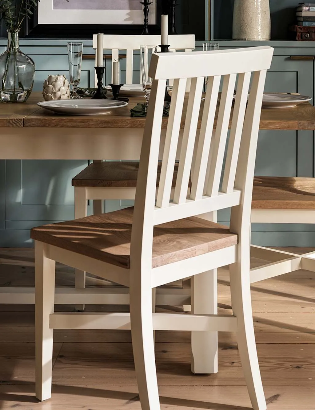 Cotswold Company Set of 2 Chester White Dining Chairs Cream
