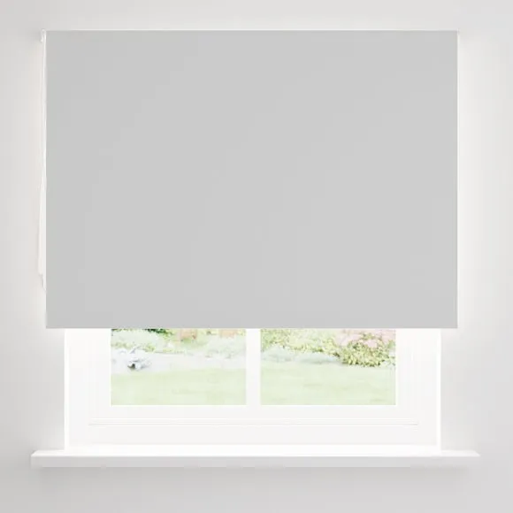 Blackout Moisture Resistant Roller Blind 3
