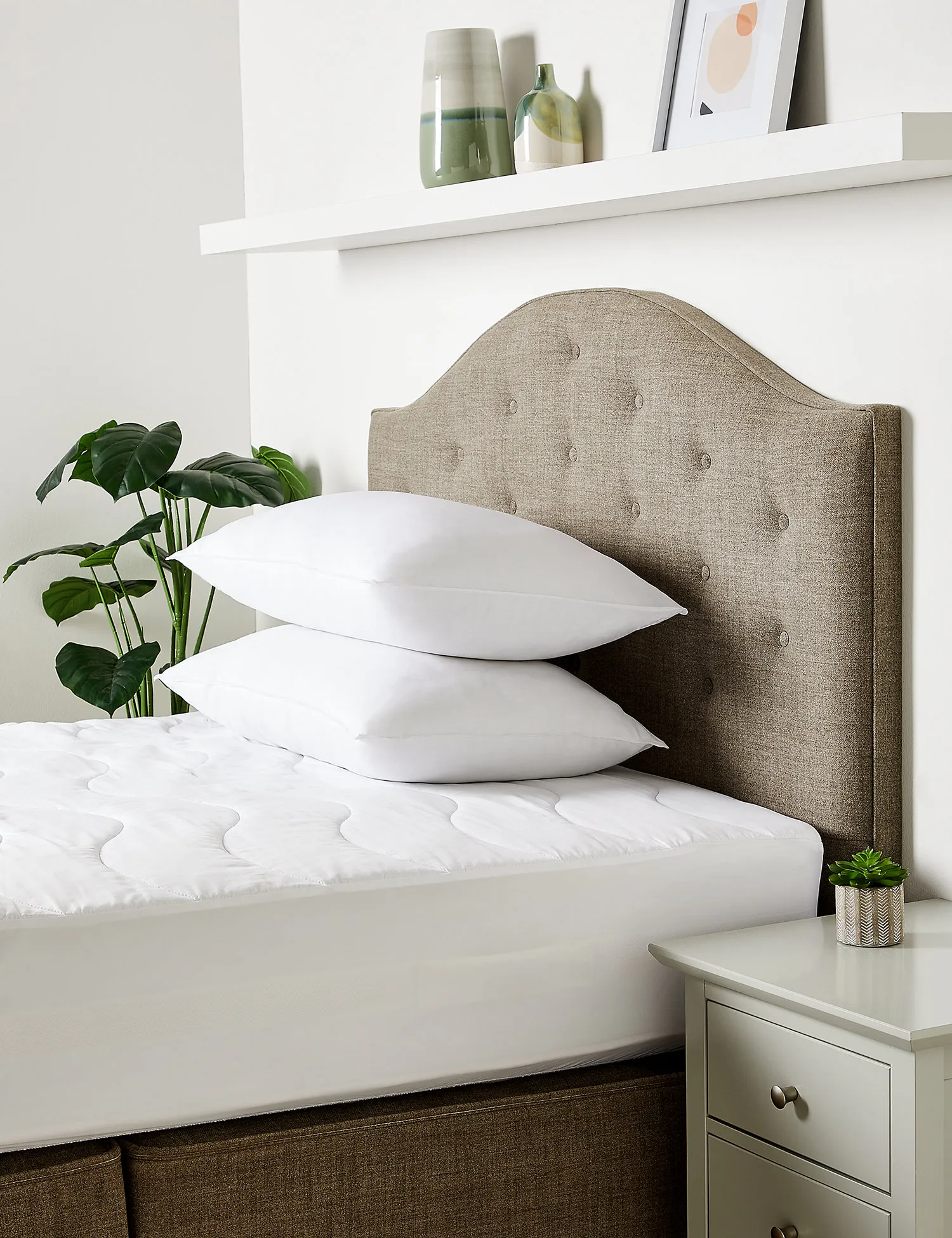 M&S Supremely Washable Mattress Protector