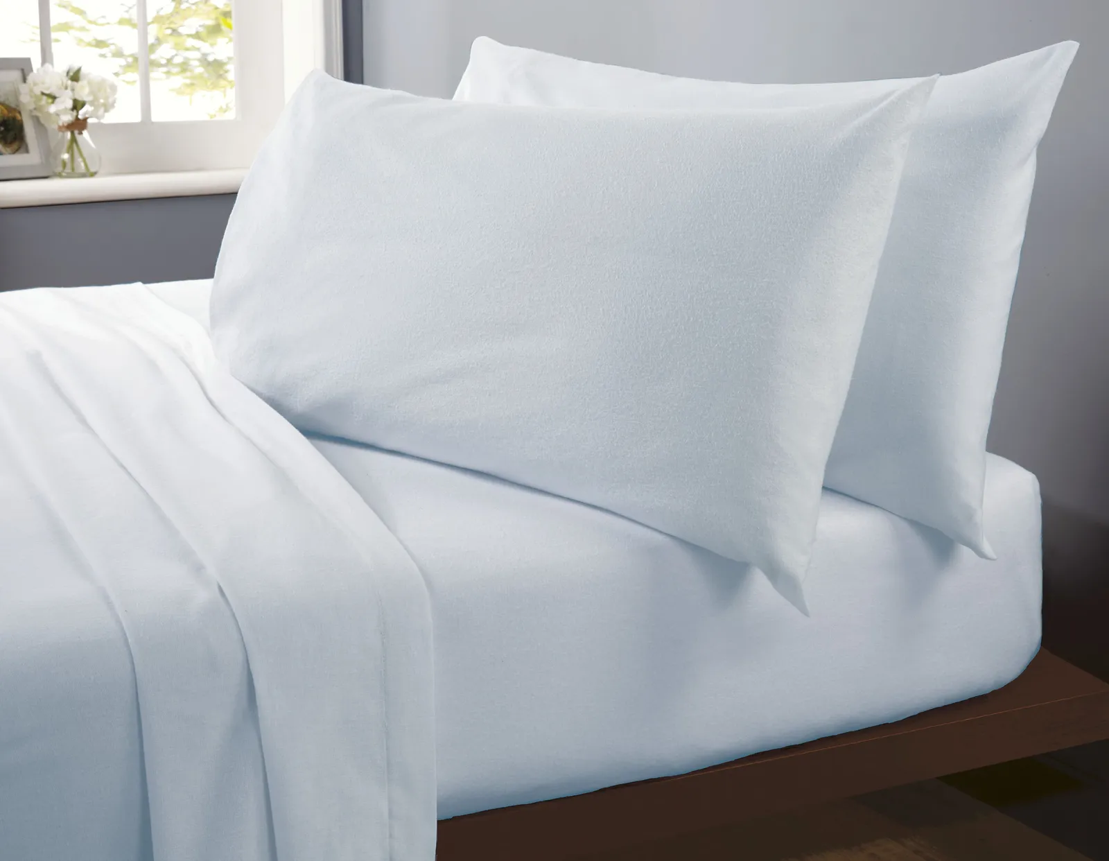 Rapport Home Flannelette Cotton Fitted Bed Sheet in Blue