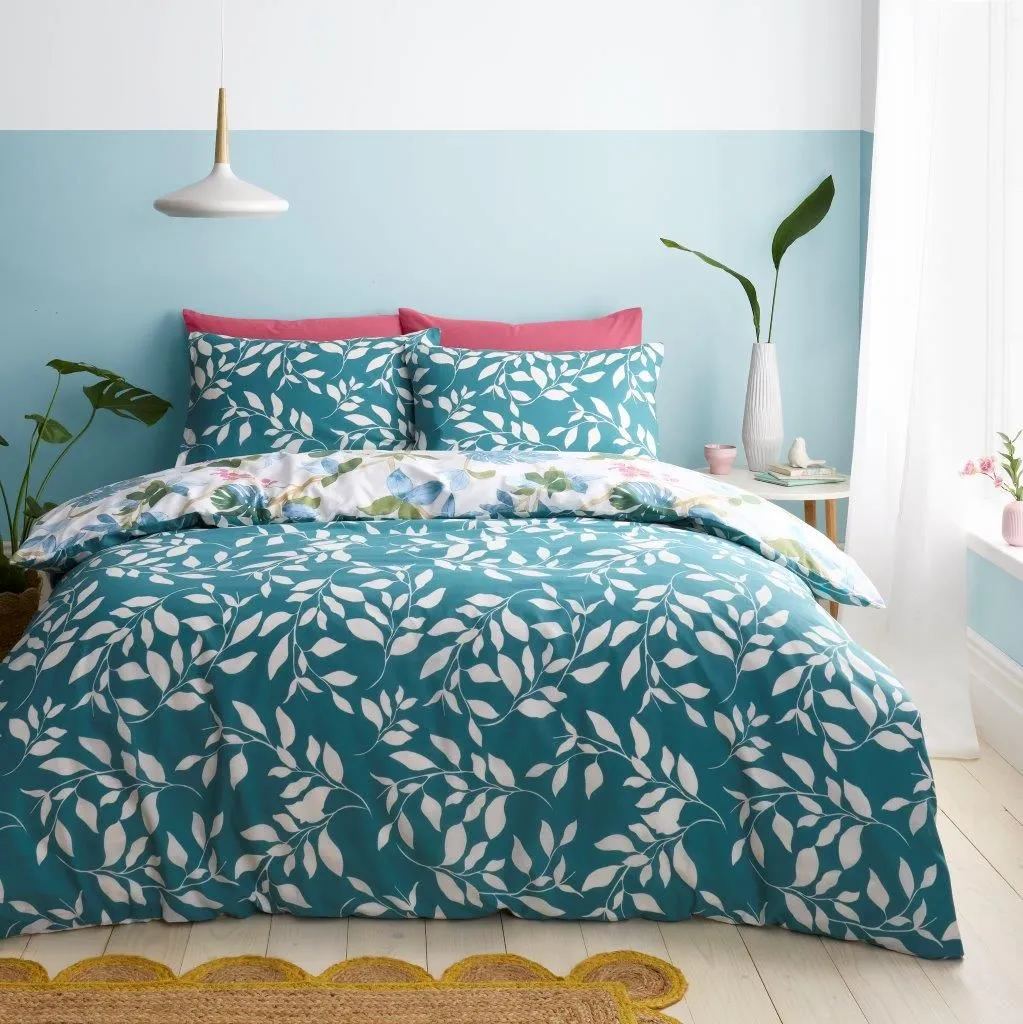 GAVENO CAVAILIA Ida Printed Duvet Cover in Green 2