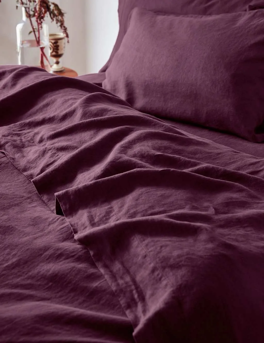 Piglet In Bed Pure Linen Flat Sheet Purple