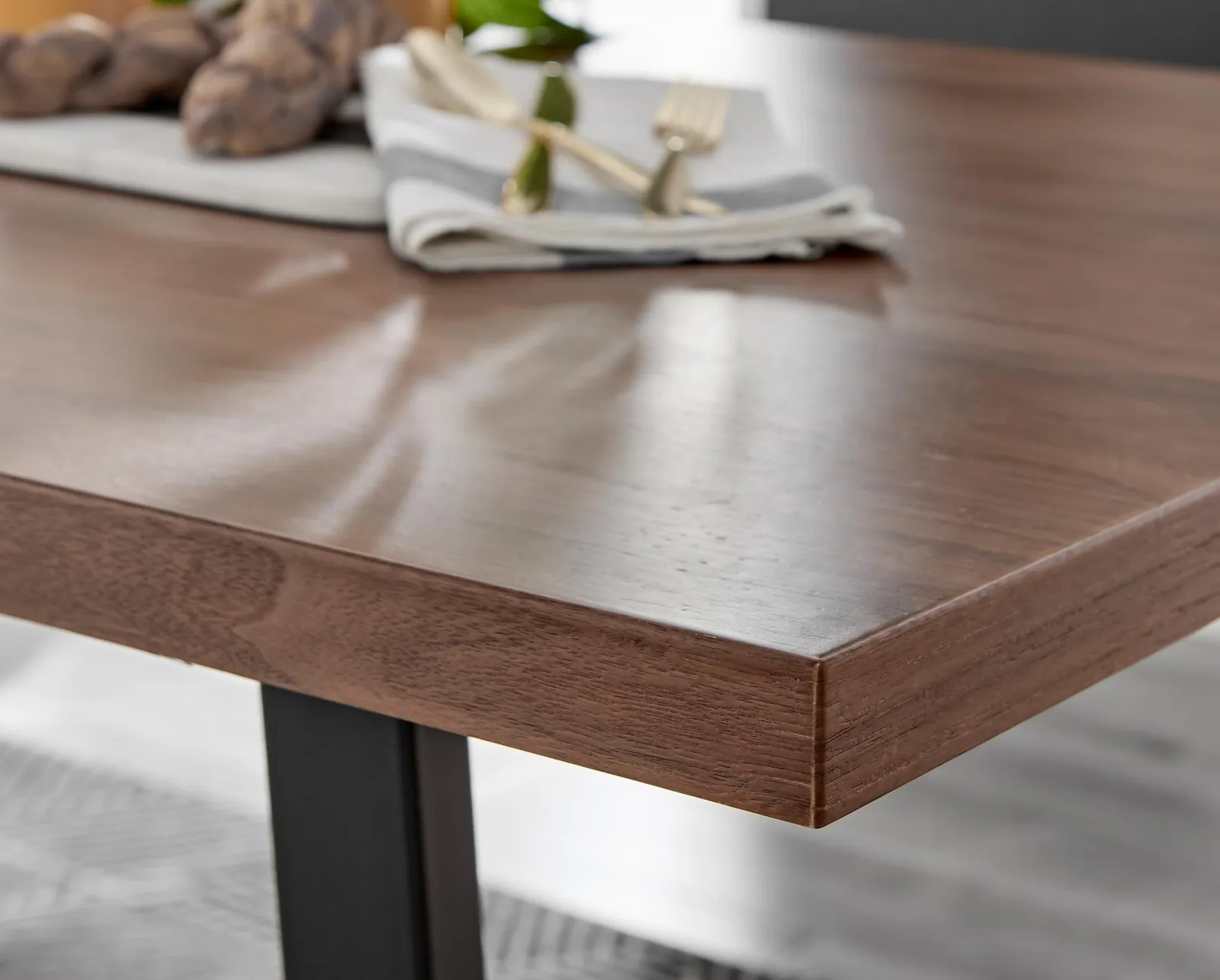 FurnitureboxUK Kylo 160cm 6-Seater Large Rectangular Dining Table With U Legs in Brown 3
