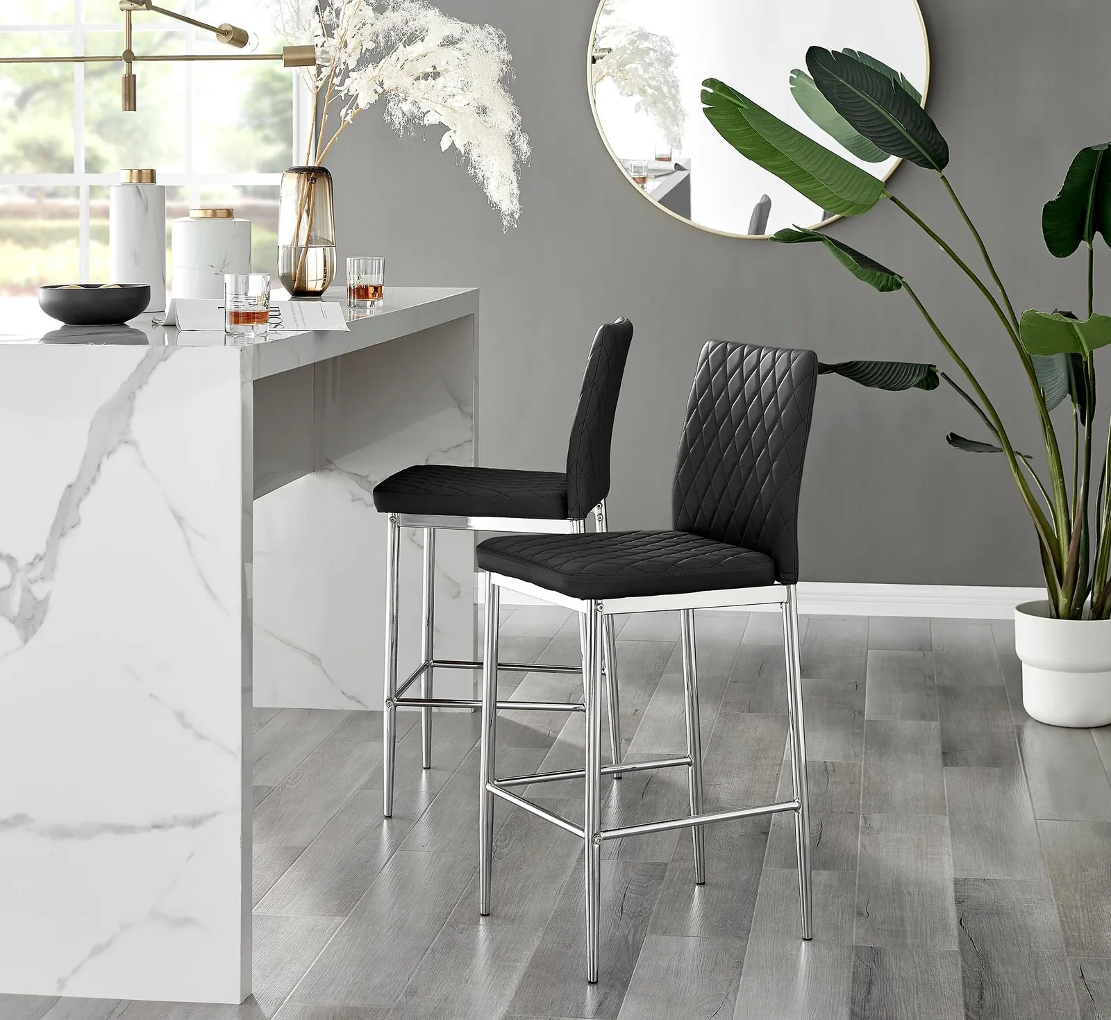 FurnitureboxUK Set of 2 Milan Hatched Faux Leather Padded Counter Stools With Silver Chrome Metal Legs in Black 2