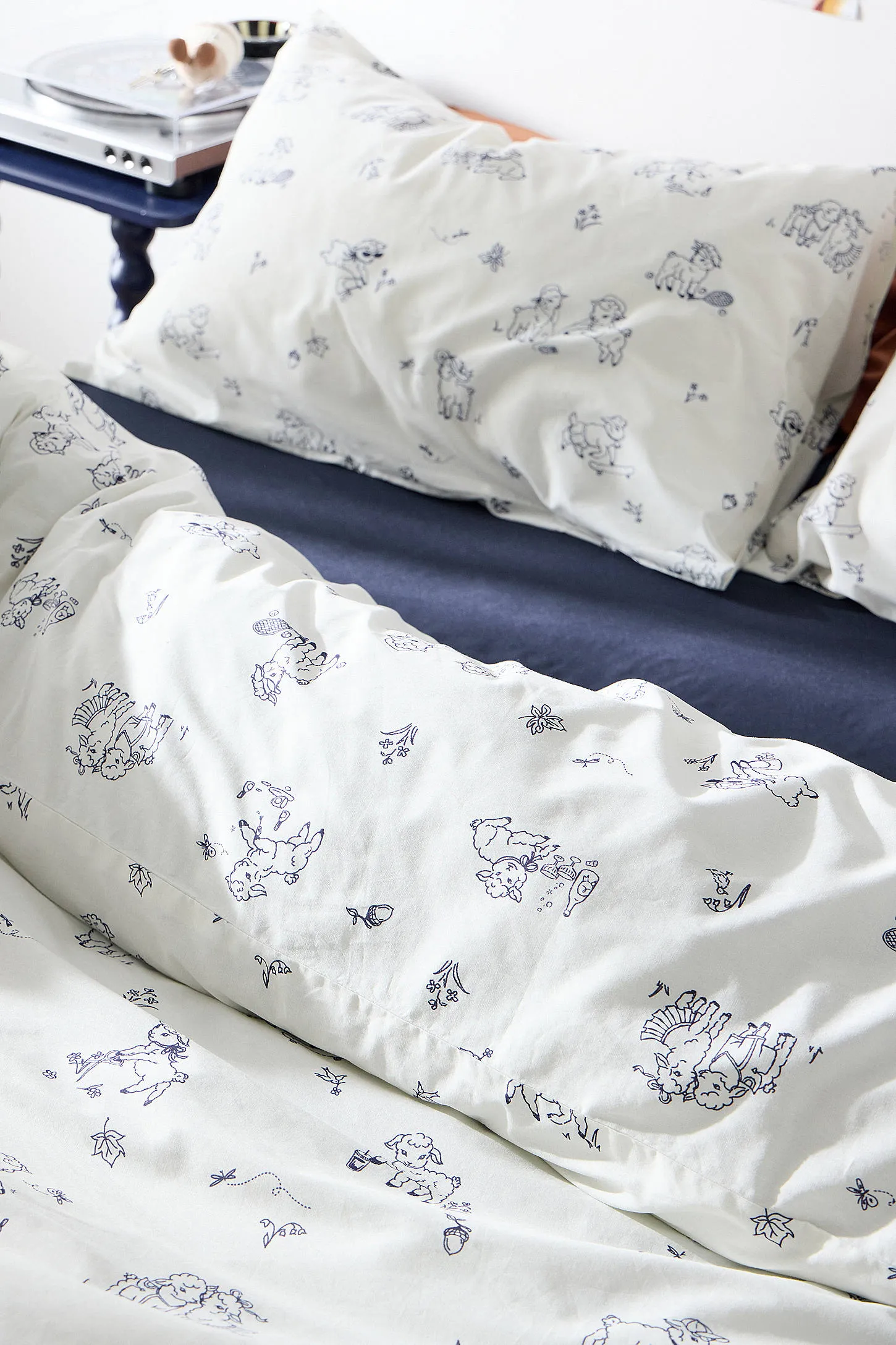 Sassy Lamb Duvet Set - White 4